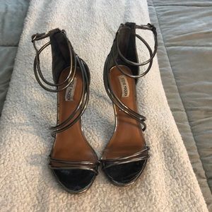 Steve Madden silver shoes